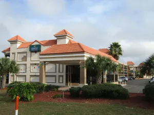 Image of Quality Inn & Suites Kissimmee by The Lake