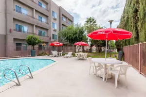 Image of Ramada by Wyndham Bakersfield
