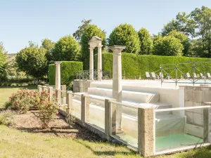 Image of Cozy Apartment with Swimming Pool, Terrace, Garden, Parking