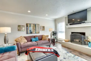 Image of Less Than 1 Mi to OU Campus - Norman Vacation Rental