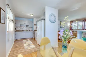 Image of 4 Mi to Dtwn: Home w/ Fenced Yard in Portsmouth!