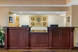 Image of Comfort Inn & Suites