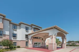 Image of Super 8 by Wyndham Fort Worth Stockyards