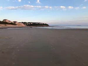 Image of Beautiful Priscillabeach Few Min Walk to Beach