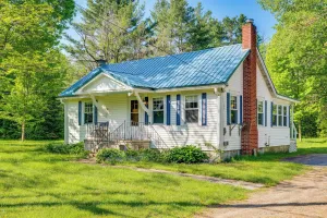 Image of 9 Mi to Franconia Notch State Park: Cozy Cottage