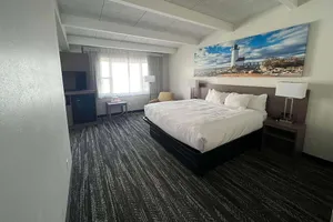 Image of Days Inn by Wyndham Manitowoc