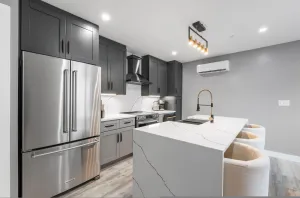 Image of New Luxury 4 Bed Condo Perfect for Winter Rental