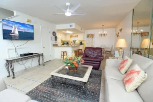 Image of 133 West Leslie Lane 2 Bedroom Townhouse