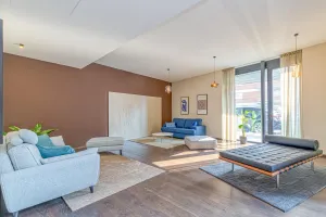 Image of Icon H 506 Suite Business