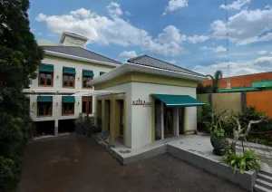 Image of Aziza Syariah Hotel Solo by Horison