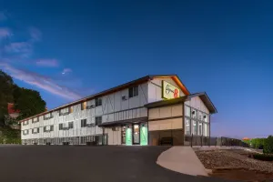 Image of Super 8 by Wyndham Winona MN