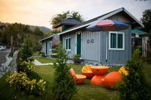 Image of Crystal Box Hotel