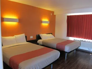 Image of Pacific Inn