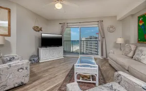 Image of Tradewinds 806 condo