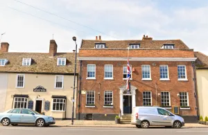 Image of The Limes Bar and Hotel