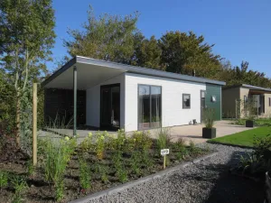 Image of Lakeside Escape Near Enkhuizen