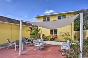 Image of Sunny Cocoa Beach Escape with Bikes, Walk to Beach