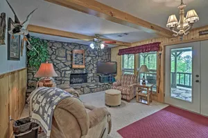 Image of Secluded Edgemont Getaway with Huge Outdoor Deck!