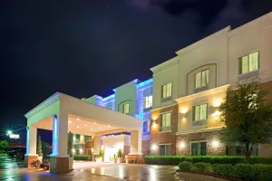 Image of Holiday Inn Express Hotel & Suites Decatur, TX by IHG