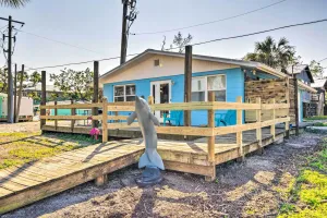 Image of Little Gasparilla Home Walk to Beaches!