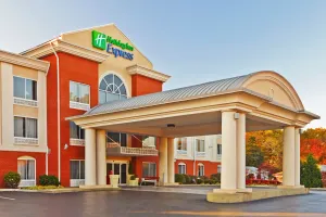 Image of Holiday Inn Express & Suites Chattanooga - East Ridge by IHG