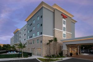 Image of Hampton Inn Miami Airport East