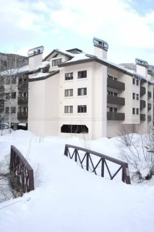 Image of Townsend Place with Ski In Ski Out Access