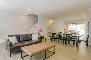 Image of Modern Gem Near Historic Annapolis & Naval Academy