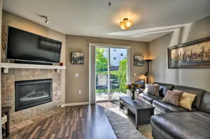 Image of Modern Vancouver Townhome - Right on Main St!