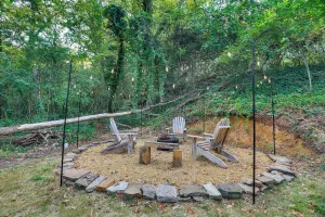 Image of 6 Mi to Downtown: Apt w/ Fire Pit in Chattanooga!