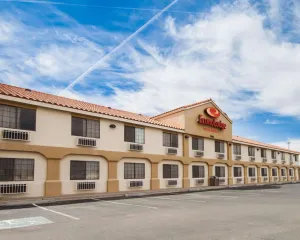 Image of Econo Lodge Inn & Suites