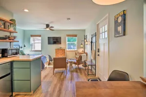 Image of Chic Grants Pass Tiny Home ~ Half-mi to Dtwn!