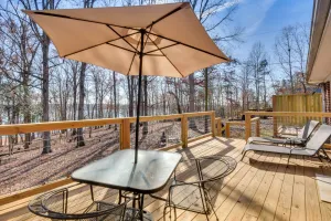 Image of Lake Hartwell Retreat w/ Deck & Private Dock!