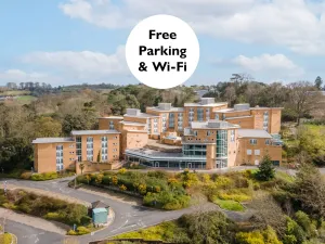 Image of University of Exeter - Holland Hall