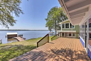 Image of Peaceful Escape w/ Boat Dock on Lake Talquin!
