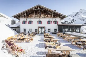 Image of Hotel Jagdschloss Resort