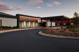 Image of Courtyard St. Louis Creve Coeur