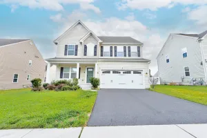 Image of A Spacious Haven For Ultimate Comfort 3 Bedroom Home by RedAwning