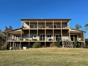 Image of Sleeps12 Pet Friendly 2 Hottubs Views Full Kitchen