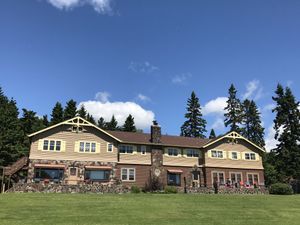 Image of Cascade Lodge