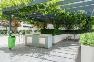 Image of Bright 2-bed Flat Near City Amenities