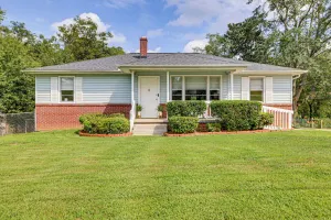 Image of Families Welcome, Fenced Yard: Inviting Greer Home