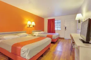 Image of Super 8 by Wyndham Santa Rosa North