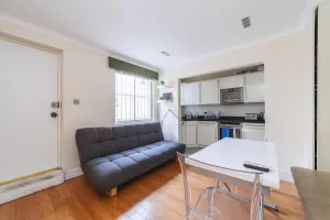 Image of Charming Notting Hill Flat Near Portobello