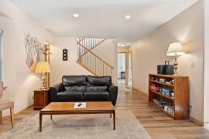 Image of Pine Haven 3 Bedroom Home by RedAwning