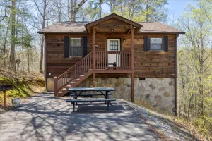 Image of Romantic Cabin w Jacuzzi Hot Tub Fireplace