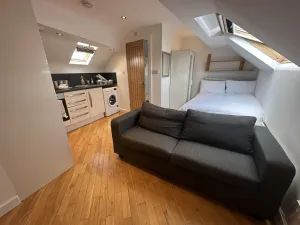 Image of Stunning 1-bed Studio in Pudsey