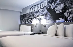 Image of Glen Capri Inn and Suites - Burbank Universal