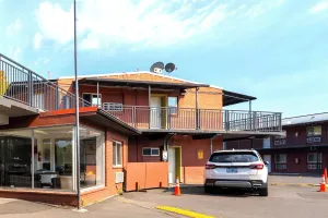 Image of Banfield Studios By OYO Portland OR