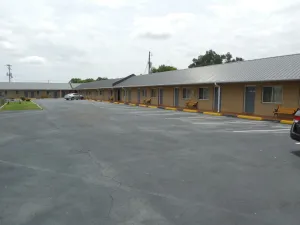 Image of River Heights Motel